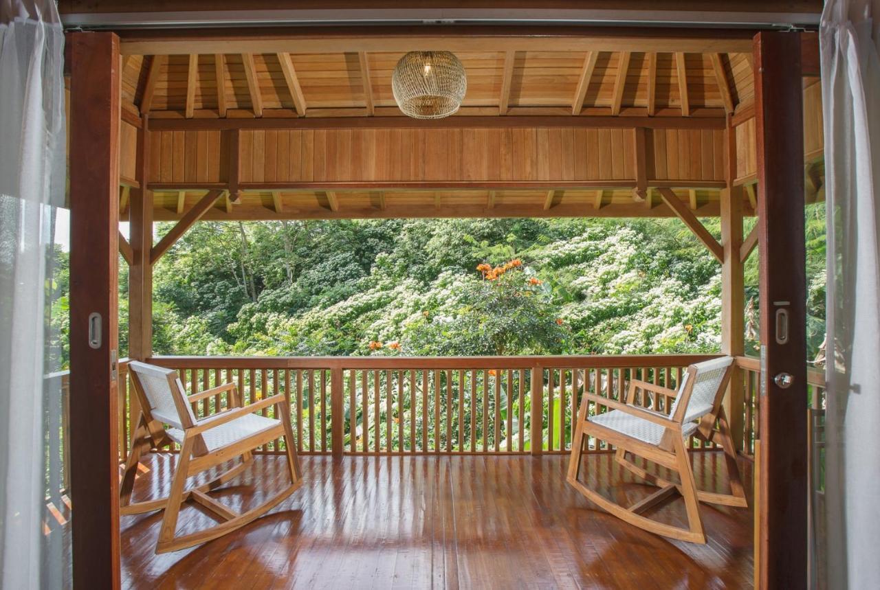 Giriwood Hotel & Villa Munduk Екстериор снимка