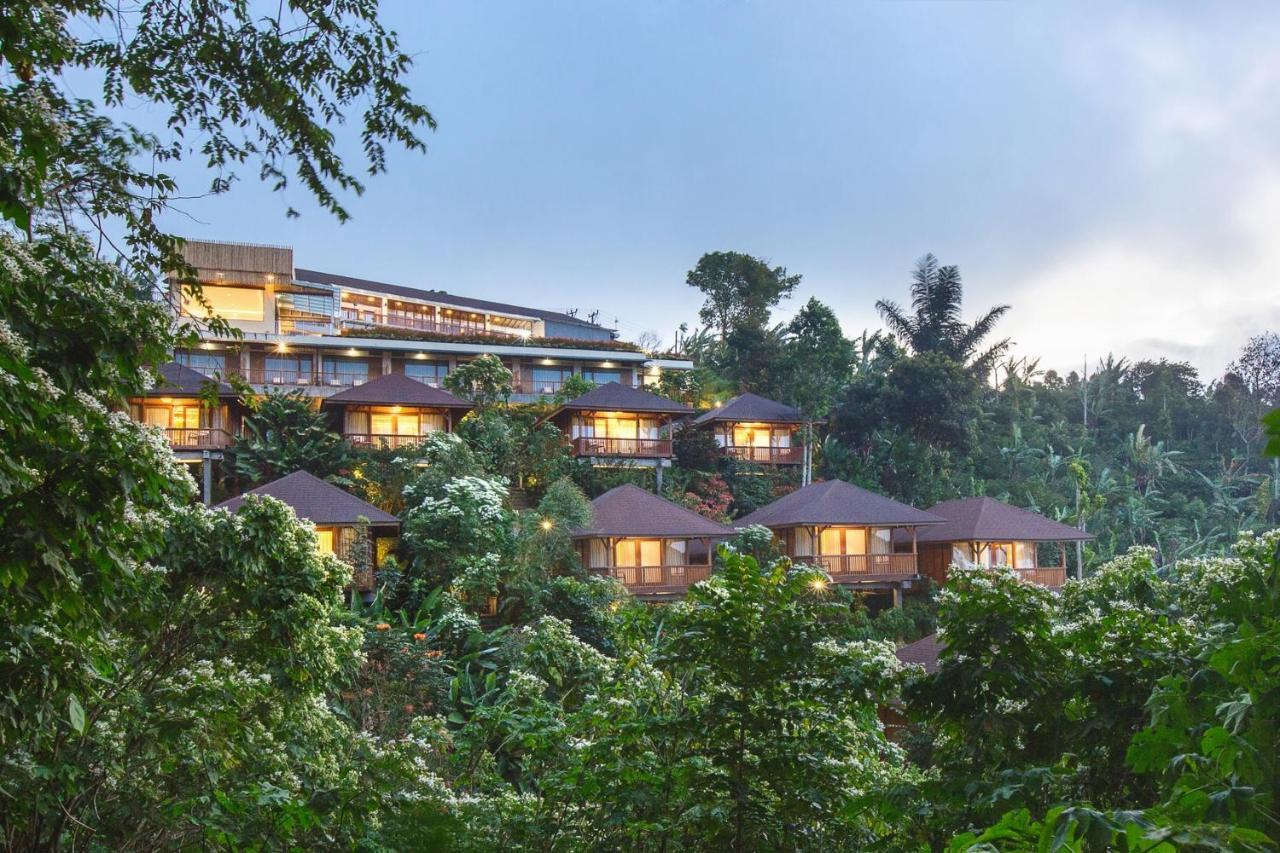 Giriwood Hotel & Villa Munduk Екстериор снимка