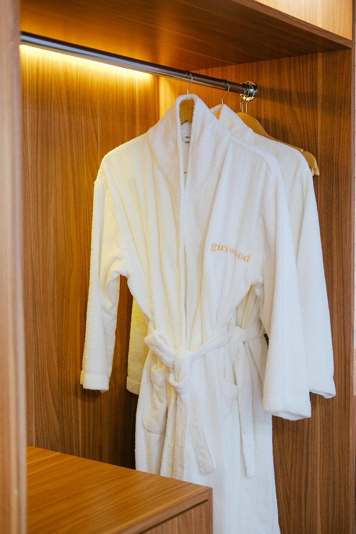 Giriwood Hotel & Villa Munduk Екстериор снимка